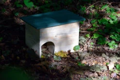 Igelhaus Mit Grünem Dach (Bausatz) | Nisthilfen Von Dobar -Elho Compo Geschaft 550506 Igelhaus mit gruenem Dach Bausatz 22222e dr 2